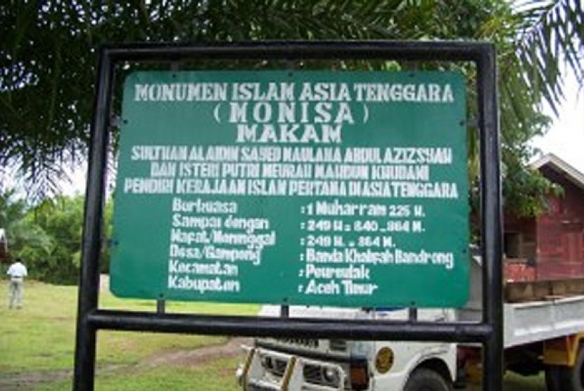 Monumen Islam Asia Tenggara
