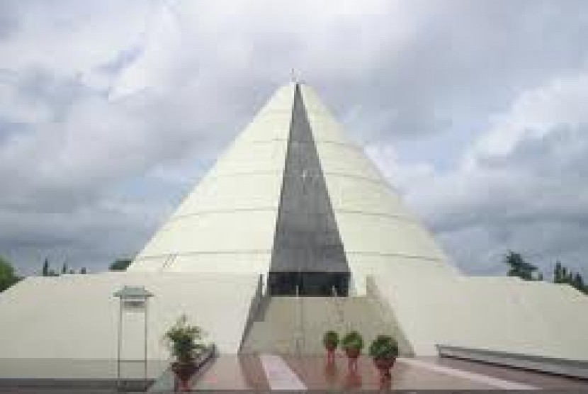 Monument of Jogja Kembali (Monjali)