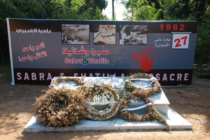 Monumen pembantaian warga Palestina di kamp pengungsian Beirut di Sabra, Beirut Selatan.