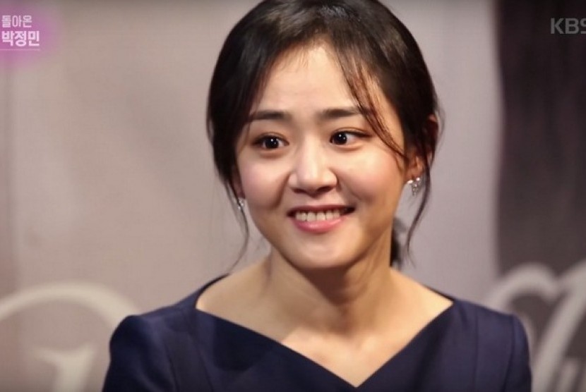 Moon Geun Young