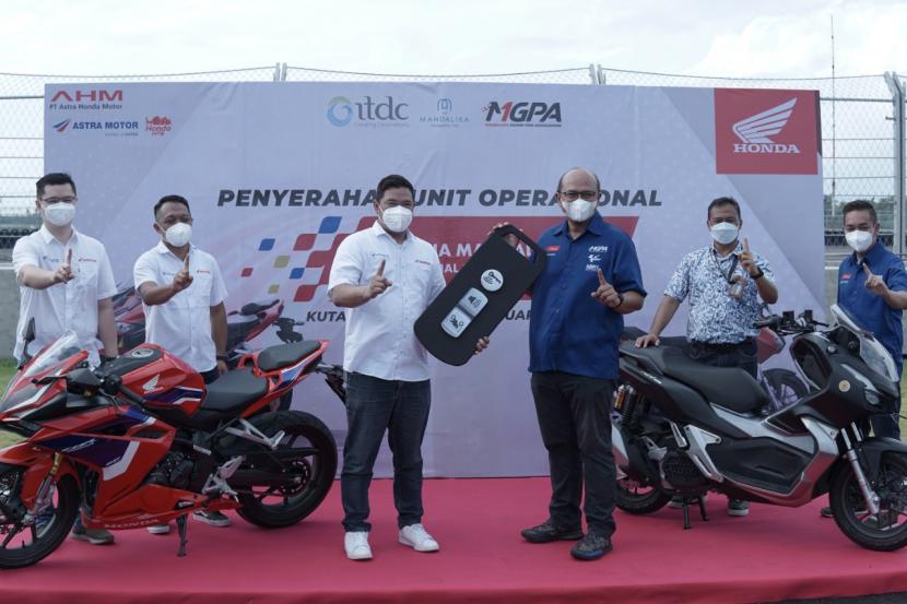 Motor  Honda ADV150, terpilih sebagai skutik resmi seluruh kegiatan operasional balapan World Grand Prix dan Idemitsu Asia Talent Cup (IATC) di sirkuit Pertamina Mandalika International Street Circuit pada 19-20 Maret 2022. 