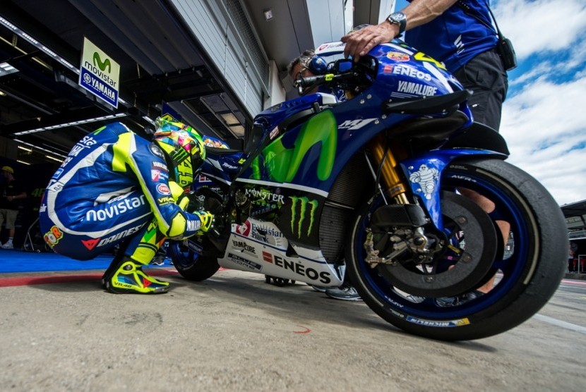 Motor yang dikendarai Valentino Rossi di MotoGP. 