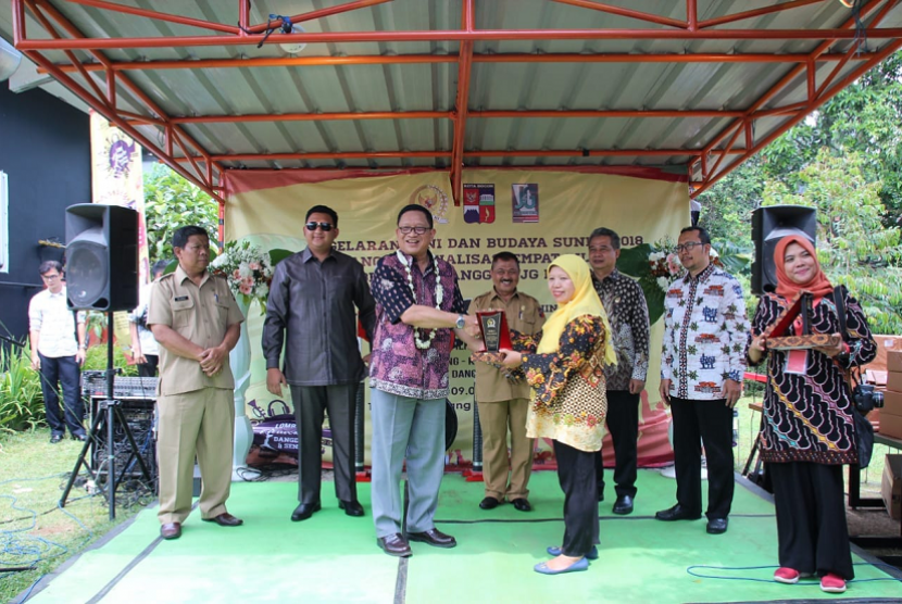 MPR menggelar Sosialisasi Empat Pilar di Kafe Surabi, Jalan Sancang, Kota Bogor, Jawa Barat, Selasa (9/10).