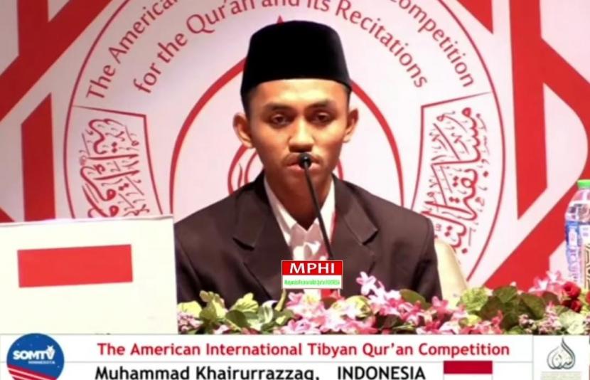 Penghafal Alquran asal Indonesia, Muhammad Khairurrazaq, tampil dalam lomba The American International Tibyan Competition for the Qur’an and its Recitations di Washington, Amerika Serikat, Sabtu (18/6/2022).