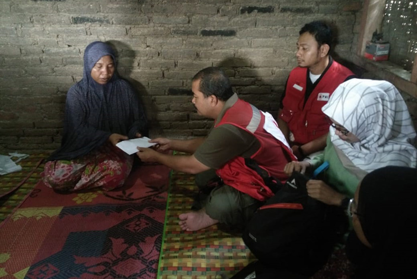 Muhammad Yasin (27) relawan PMI Lombok Tengah meninggal dunia karena kecelakaan saat bertugas pada Ahad (4/11).