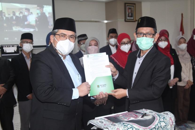 Pelantikan Mukisi Jakarta Raya (Mukisi Jaya) dan Seminar “Membangun Ekosistem Keuangan dan Pelayanan Kesehatan Syariah