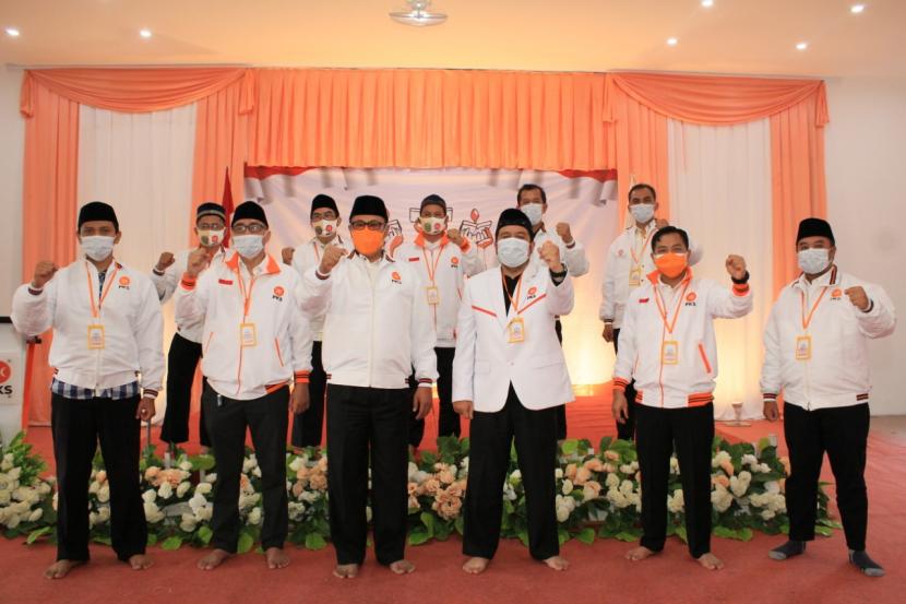 Musda PKS Kota Sukabumi digelar virtual dan hanya dihadiri langsung oleh beberapa orang, Senin (28/12) lalu.