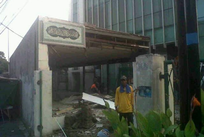 Mushala di Kantor DPP PPP di Jalan Diponegoro 60, Jakarta Pusat, dirubuhkan.