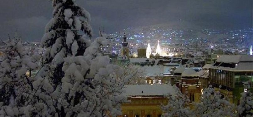 Muslim Bosnia diserukan memboikot perayaan Tahun Baru 2012 dengan cara mematikan lampu. (ilustrasi)