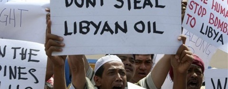 Muslim Filipina memprotes agresi militer Internasional di Libya