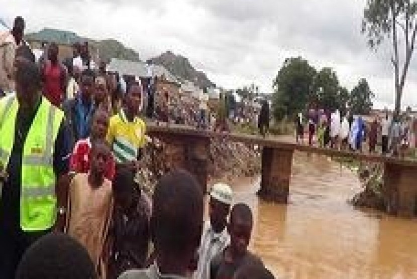 Muslim Nigeria bantu korban banjir