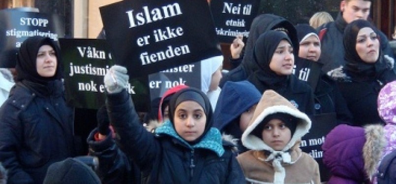 Muslim Norwegia, berunjuk rasa di Oslo