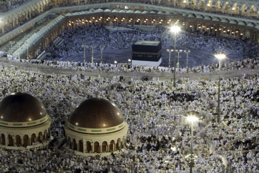 Rencana Pengendalian Kerumunan di Masjid Suci Diperdalam