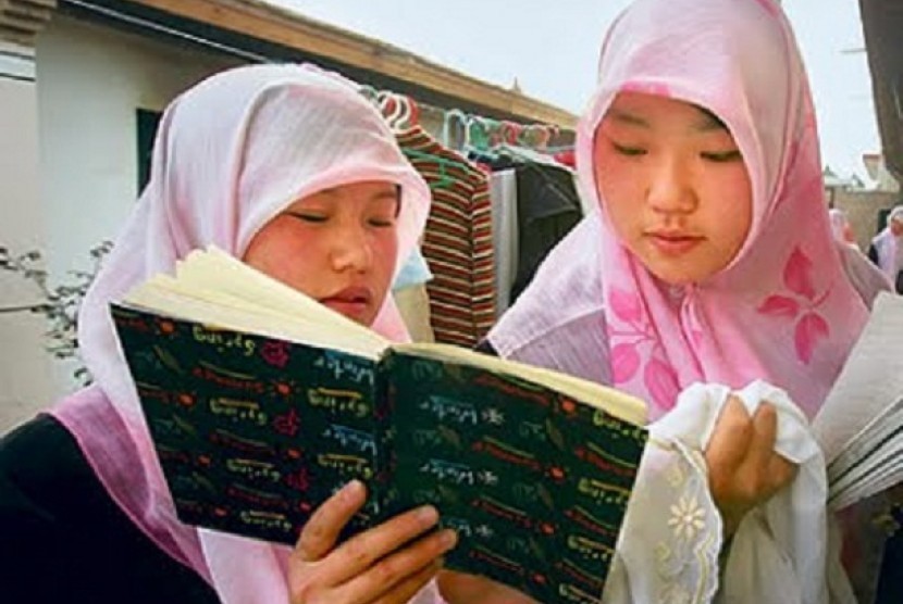  Muslim  Cina  Pakai Jilbab di  Bully Netizen Republika Online