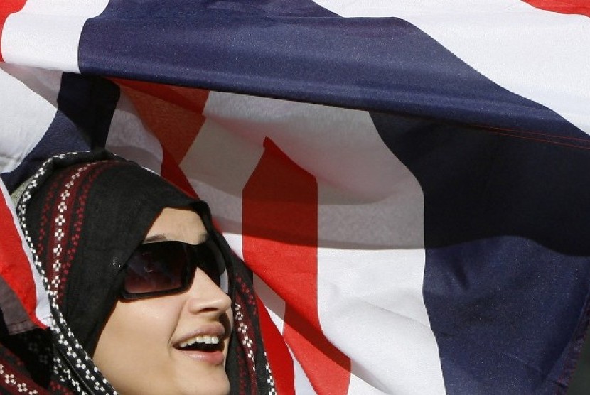 Muslimah Inggris. Tuduh Islamofobia, Federasi Mahasiswa Muslim Inggris Ancam Pisahkan Diri