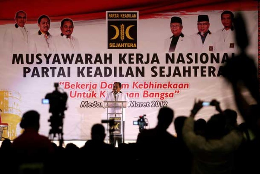 Musyawarah Kerja Nasional PKS 2012, di Medan, Sumut.