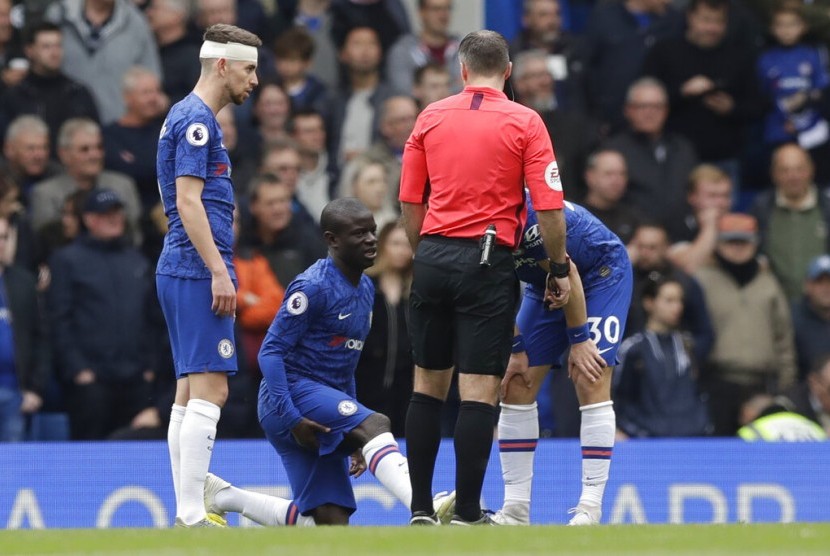 Gelandang Chelsea, N'Golo Kante, kembali mengalami cedera.