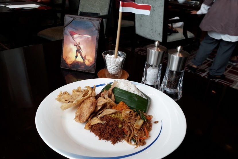 Nasi krawu sajian Hotel Ritz-Carlton Mega Kuningan Jakarta.