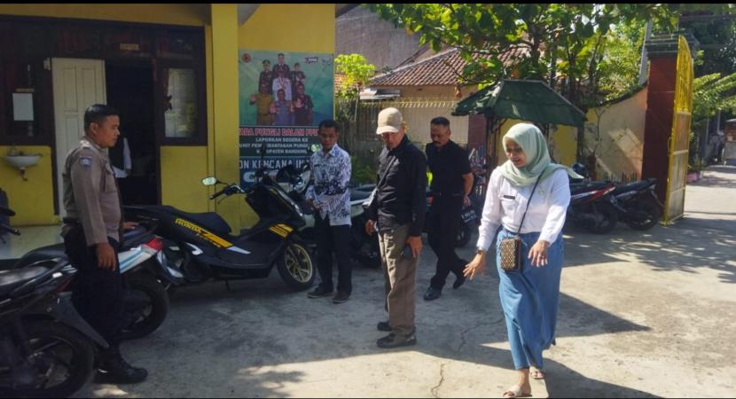 Nasywa Maulidya Syaqira siswi SDN Kencana Indah 01 Rancaekek, Kabupaten Bandung meninggal dunia usai gempa bumi magnitudo 5,0 mengguncang wilayah Kabupaten Bandung, Rabu (18/9/2024). Korban mengalami kejang-kejang hingga terjatuh dan bagian kepala membentur lantai. 