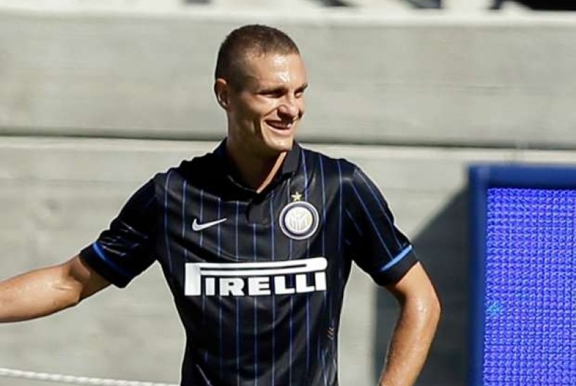 Nemanja Vidic