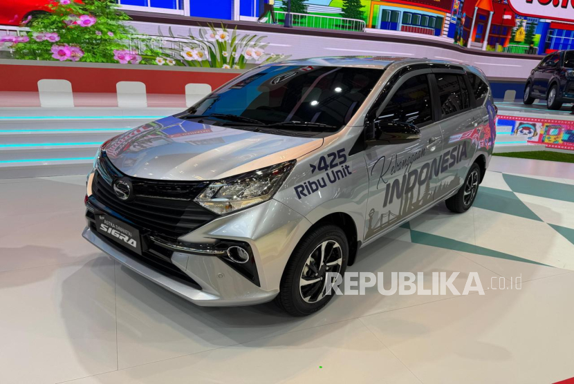 New Astra Daihatsu Sigra 