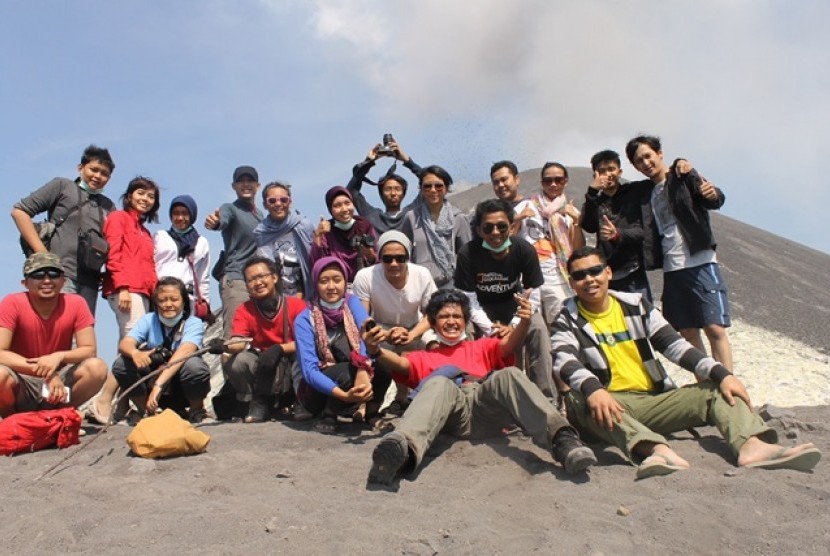 Nge-trip ke Krakatau