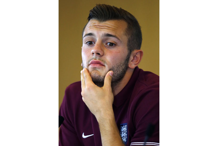 ngland's Jack Wilshere attends a news conference at the St George's Park training complex near Burton-upon-Trent, central England, September 5, 2014.