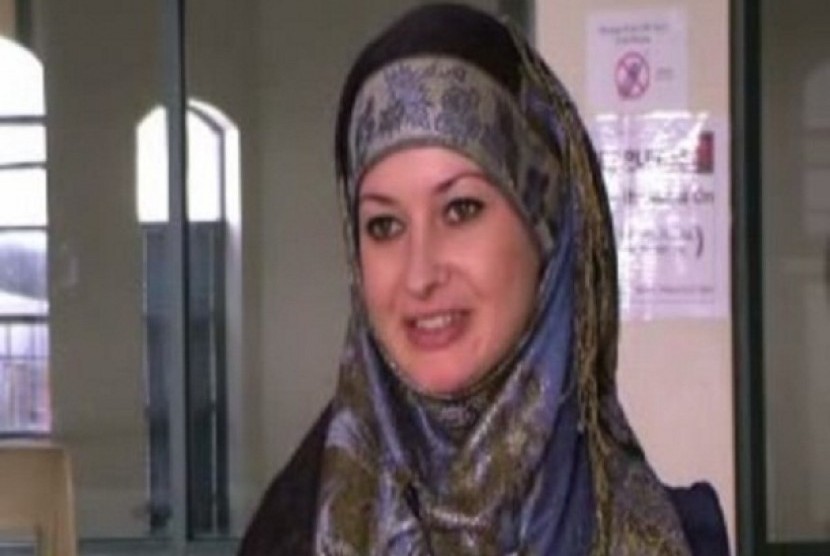 Nicole, mualaf yang menemukan Islam dari Youtube