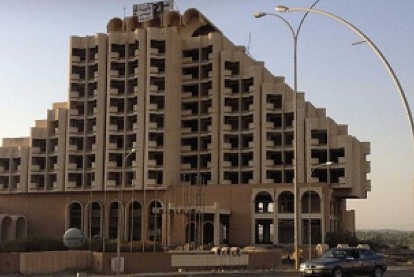 Ninawa Hotel. Hotel bintang lima yang dibangun ISIS di kota Mosul, Irak.