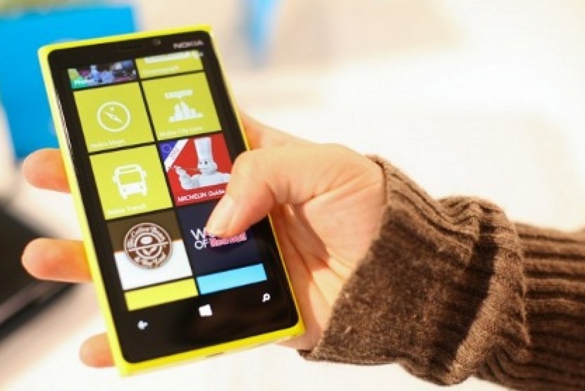 Nokia Lumia 820