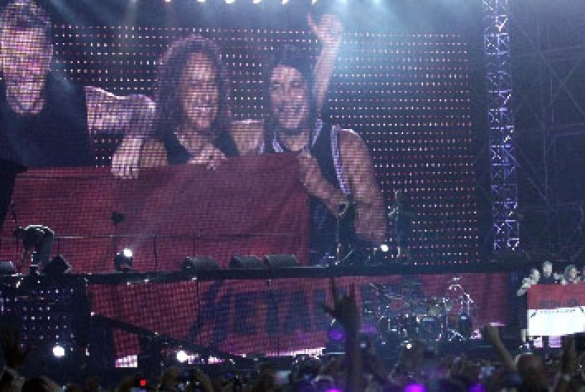 Nothing Else Matters dari Metallica menjadi salah satu lagu paling menginspirasi.