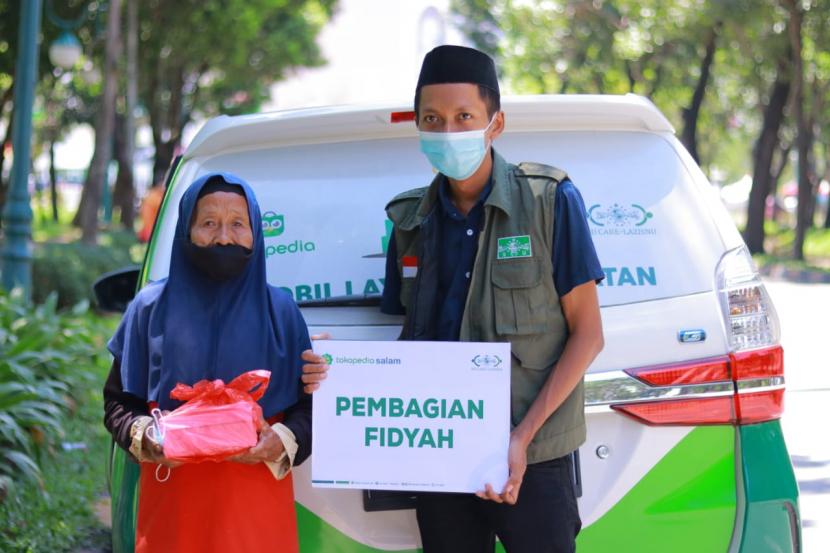 NU  Care-Lazisnu membagikan fidyah berbentuk nasi boks sebanyak 340 boks untuk masyarakat dhuafa yang berada di wilayah Kabupaten Bekasi & Kota Bekasi. 