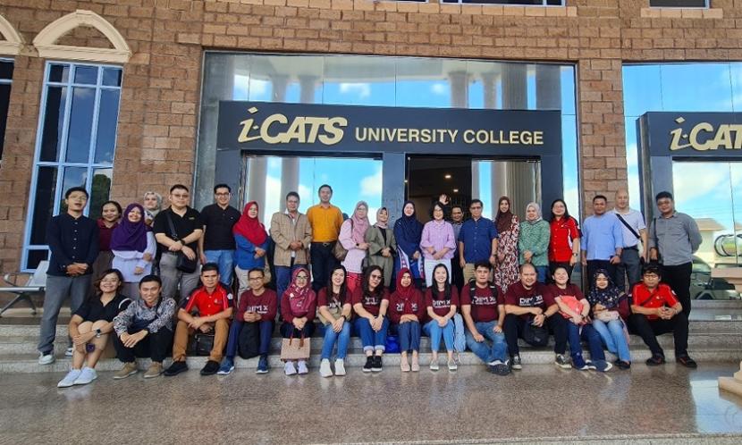 Nurmalasari, dosen Universitas BSI (Bina Sarana Informatika) kampus Pontianak yang juga merupakan mahasiswa doktoral di Universitas Tanjungpura, melakukan kunjungan ke I-CATS University College di Kuching, Sarawak, Malaysia, pada Jumat (30/8/2024) lalu.