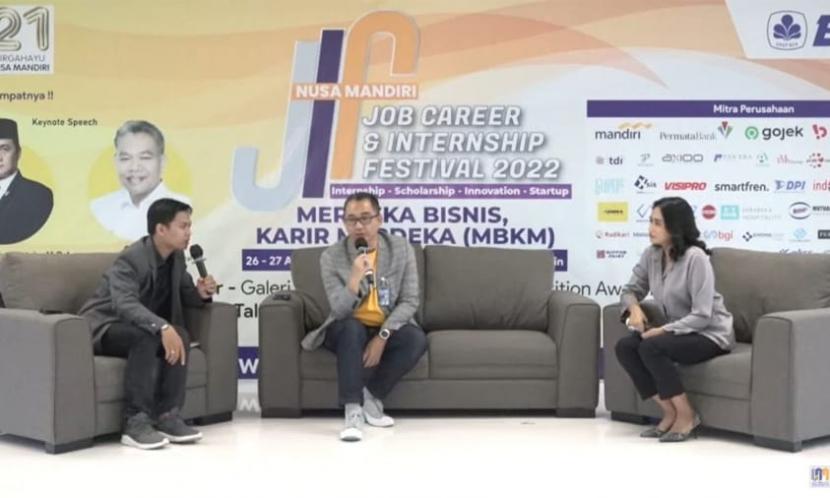  Nusa Mandiri JIF (Job Career & Internship Festival) 2022 resmi dibuka selama dua hari, pada Jumat 26 Agustus dan Sabtu 27 Agustus 2022. 