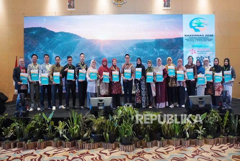 Industri dan Kampus Farmasi Kerja Sama Garap Ekonomi Digital Pendidikan