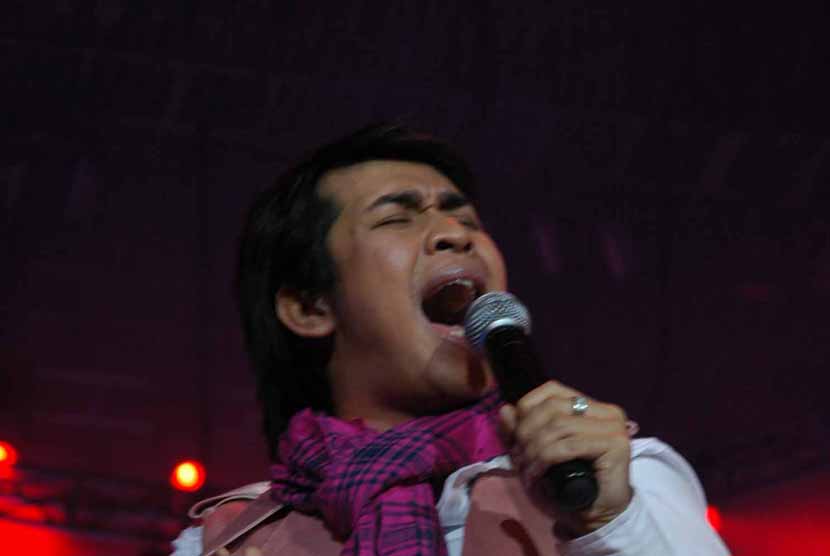 Olga Syahputra