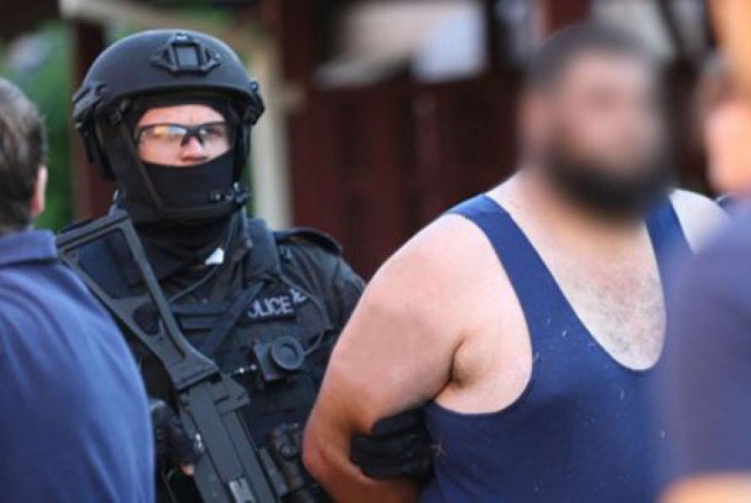 Omar Ammouche, 33, ditangkap oleh pasukan kontra terorisdi Greenacre awal bulan ini.  