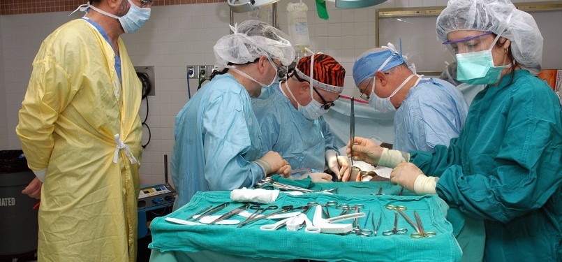 Operasi cangkok organ tubuh (ilustrasi).