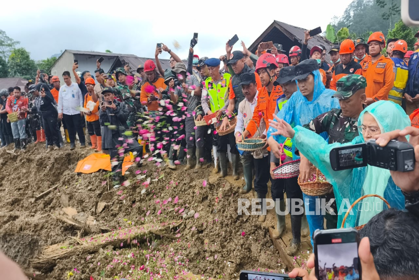 Operasi SAR Longsor Banjarnegara Dihentikan, 11 Korban Masih Hilang