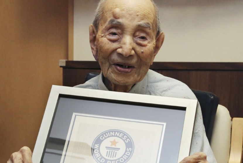 Orang tertua di dunia, Yasutaro Koide meninggal dunia pada Selasa (19/1) dalam usia 112 tahun. 