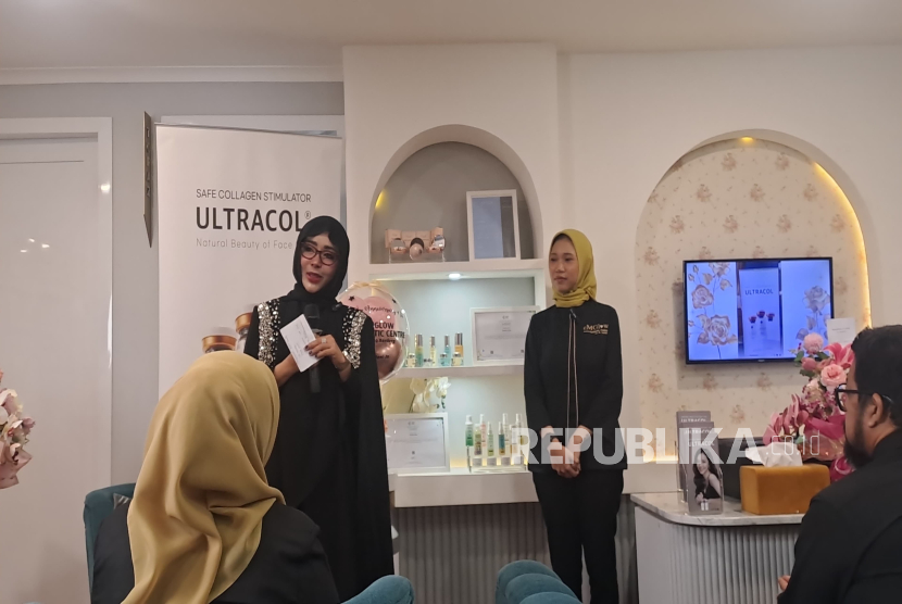 Owner Emglow Aesthetics Centre Bandung, dr Marlina menjelaskan soal tanam benang dengan cairan