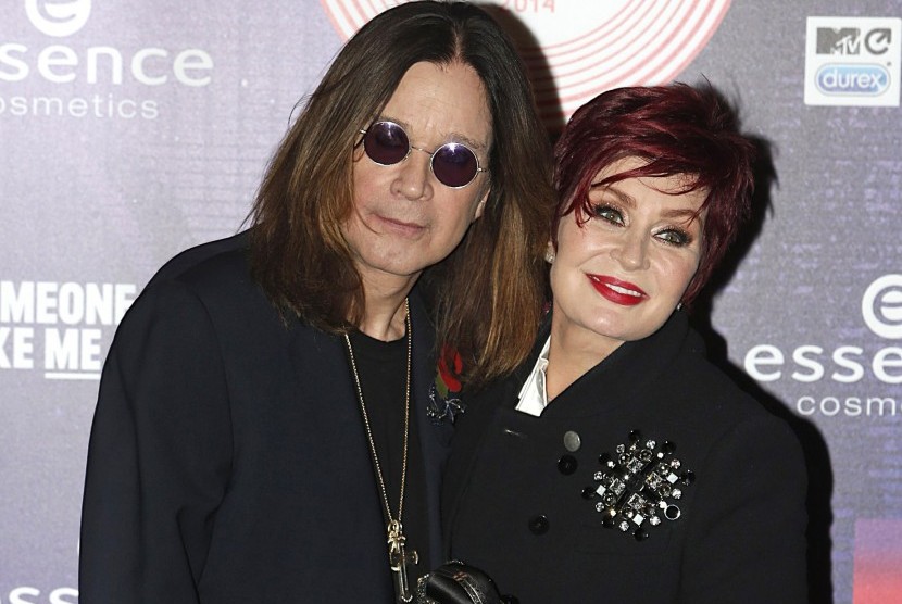 Pasangan suami istr, Ozzy dan Sharon Osbourne.