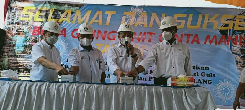 Pabrik Gula PT Buma Cima Nusantara anak PTPN VII membuka musim giling tebu tahun 2021 pada Kamis (3/6)