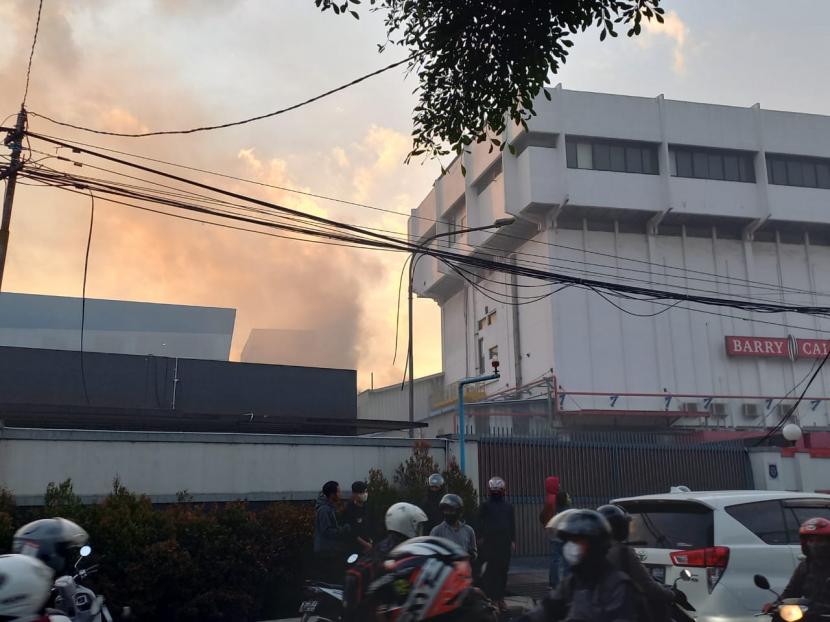 Pabrik Papandayan Cocoa Industri, Dayeuhkolot, Kabupaten Bandung mengalami kebakaran, Senin (8/11). 