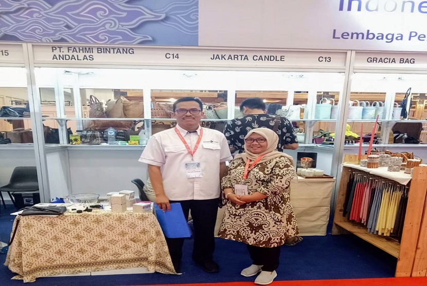 Pada 2018, LPEI memfasilitasi Jakarta Candle ikut berpartisipasi pada pameran Trade Expo Indonesia, di ICE BSD dan menjadi ajang latihan dapat bertemu dengan calon pembeli dari luar negeri seperti Australia, Rusia dan negara lainnya.