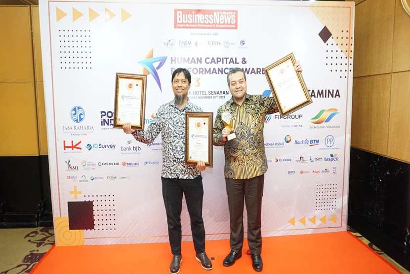 Pada 2023 ini IDSurvey dianugerahi tiga penghargaan sekaligus dalam Human Capital & Performance Awards 2023 dari Business News dalam bidang survei dan inspeksi sebagai The Best Digital Transformation Strategy 2023, The Best Learning And Development Strategy 2023, dan Direktur Pengembangan Sumber Daya IDSurvey Rozainbahri Noor sebagai The Best Human Capital Director Of The Year. Kegiatan penganugerahan ini diselenggarakan di Jakarta pada 29 November 2023. 