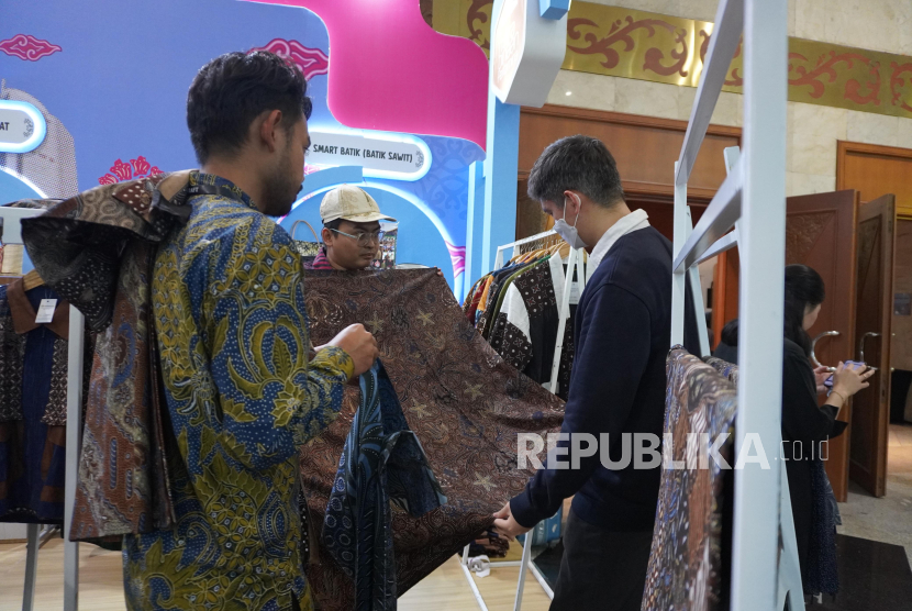 Hari Pertama Inacraft, 32 UMKM Binaan Pertamina Kantongi Rp 1,2 Miliar