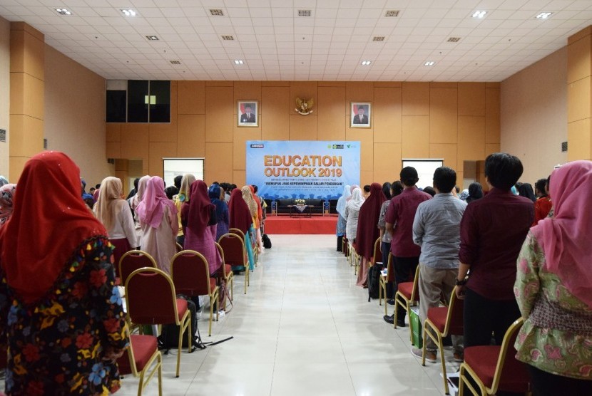 Pada Rabu (19/12) Dompet Dhuafa Pendidikan (DD Pendidikan) dan Forwacana Universitas Negeri Jakarta (UNJ) gelar Seminar dan Diskusi Education Outlook 2019. 