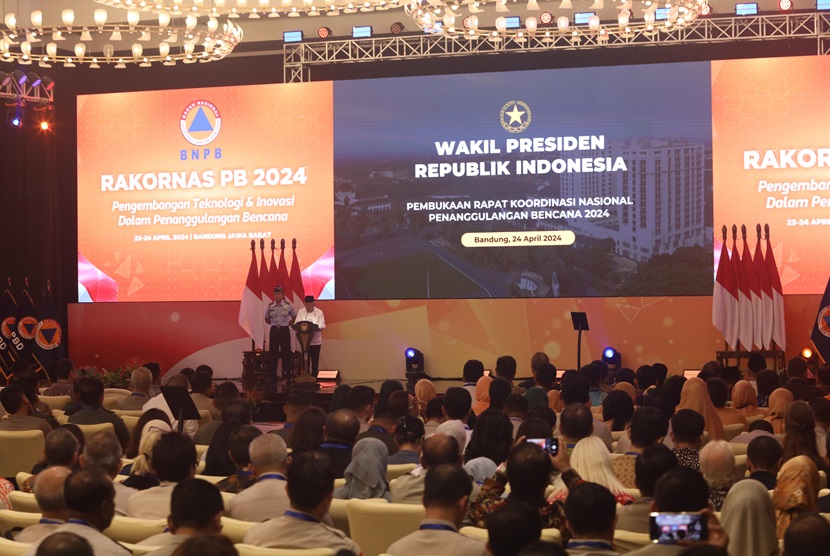 Pada Rakornas Penanggulangan Bencana (PB) 2024 yang diadakan oleh BNPB pada 23-24 April 2024 di Bandung, ADEXCO menghadirkan podcast Road to ADEXCO dengan tema Bersinergi dengan Sentuhan Teknologi dan Inovasi.