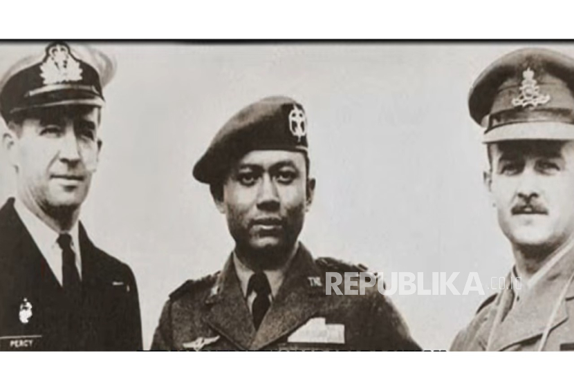 Kisah Kakek AHY, Pahlawan Nasional Jenderal Sarwo Edhie Wibowo, Bangun Kopassus